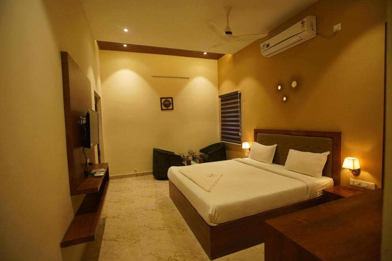 Psy Hotel 3 Star Mettuppālaiyam Exterior foto